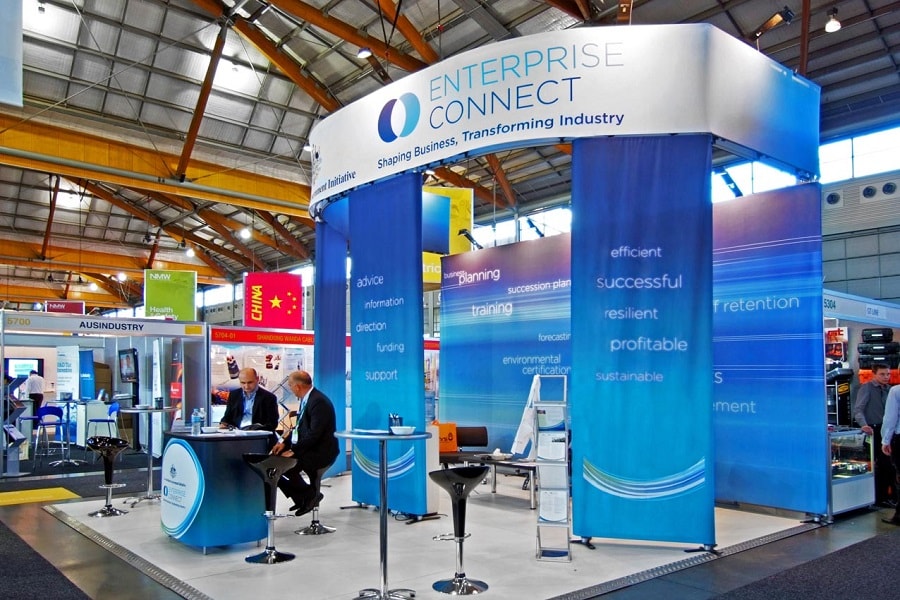 Success In Your Trade Show Booth Means Engaging Your Leads - American Image  Displays